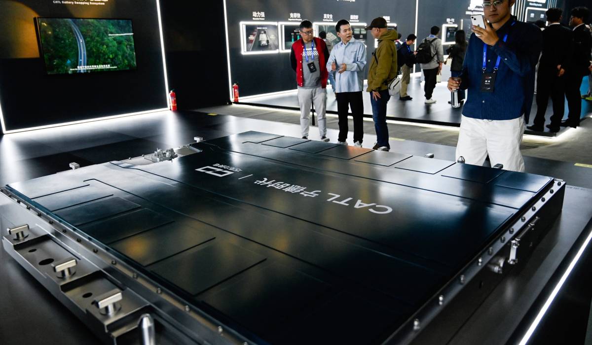 O nouă baterie revoluționară bazată pe litiu-fosfat promite încărcări de până la 10 minute pentru mașinile electrice și autonomii care ajung și la 1500 km