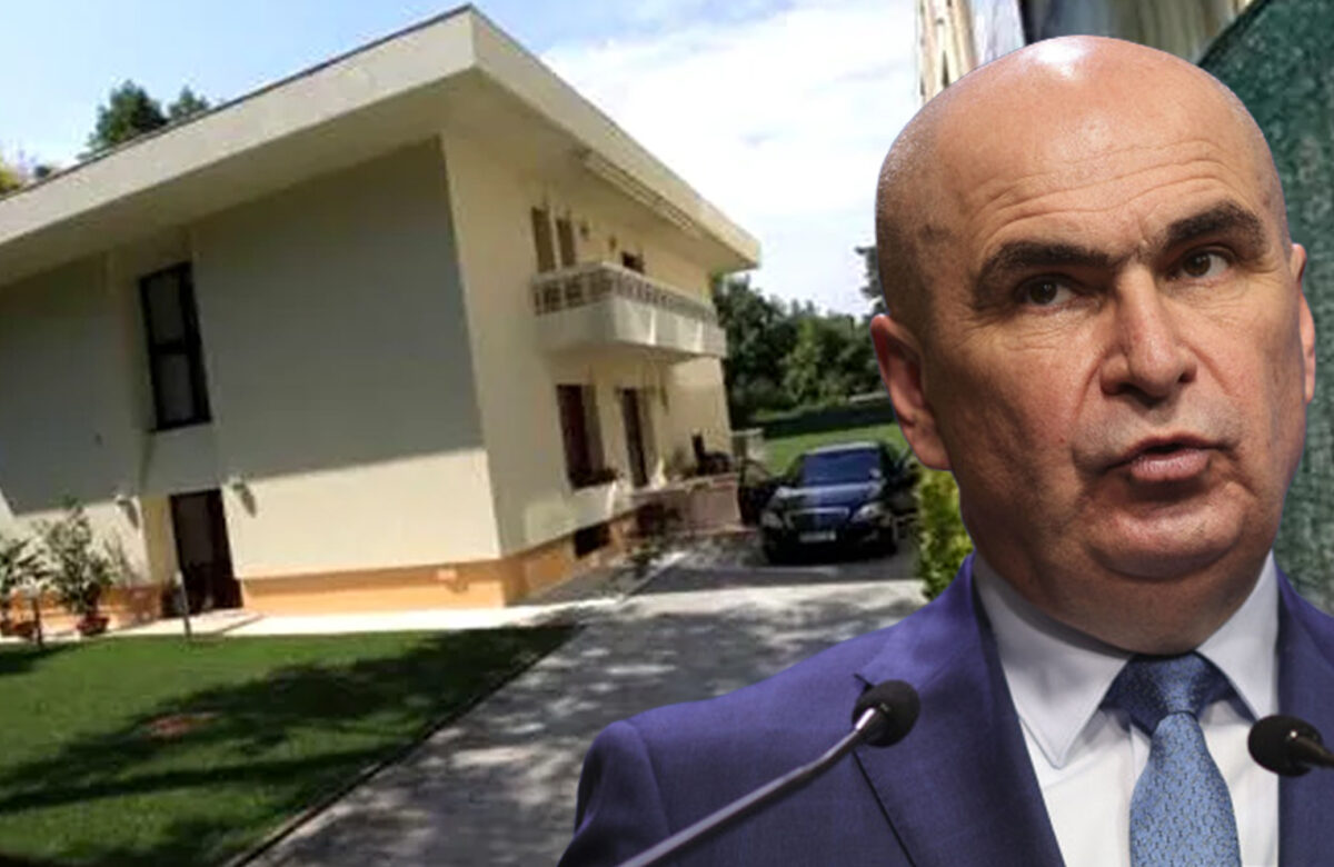 Ipocrizia lui Bolojan. Premierul a spus într-un interviu că stă într-un apartament modest „de 65 de mp”