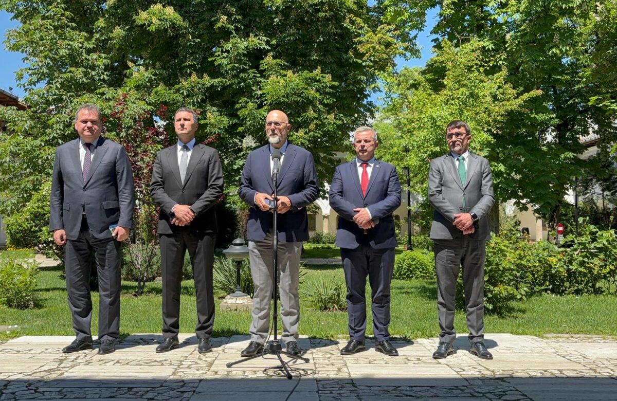 „UDMR nu susţine un guvern în spatele căruia se află AUR”