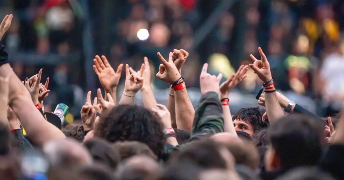 Organizatorii concertului Metallica avertizează că fraudele cu bilete și ticket scalping-ul iau amploare • Newsweek România