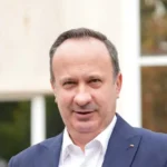 „De marți, Pîslaru e șomer! O ia și pe Oana Gheorghiu cu el! E mai bine așa! Au pierdut destui bani pentru România!”