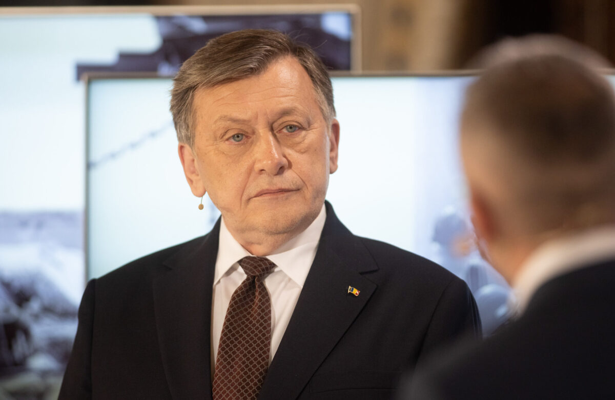 „Nu cred în povestea cu opoziția”