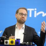ÎCCJ decide astăzi dacă Dominic Fritz pierde șefia USR