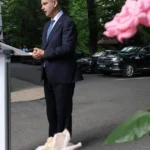 Ce conține programul de guvernare al lui Tomac? Reforma administrativă, creșteri de pensii, eliminarea cASS • Newsweek România