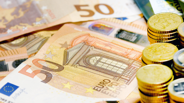 contracție neașteptată pe fondul distorsiunilor din Irlanda