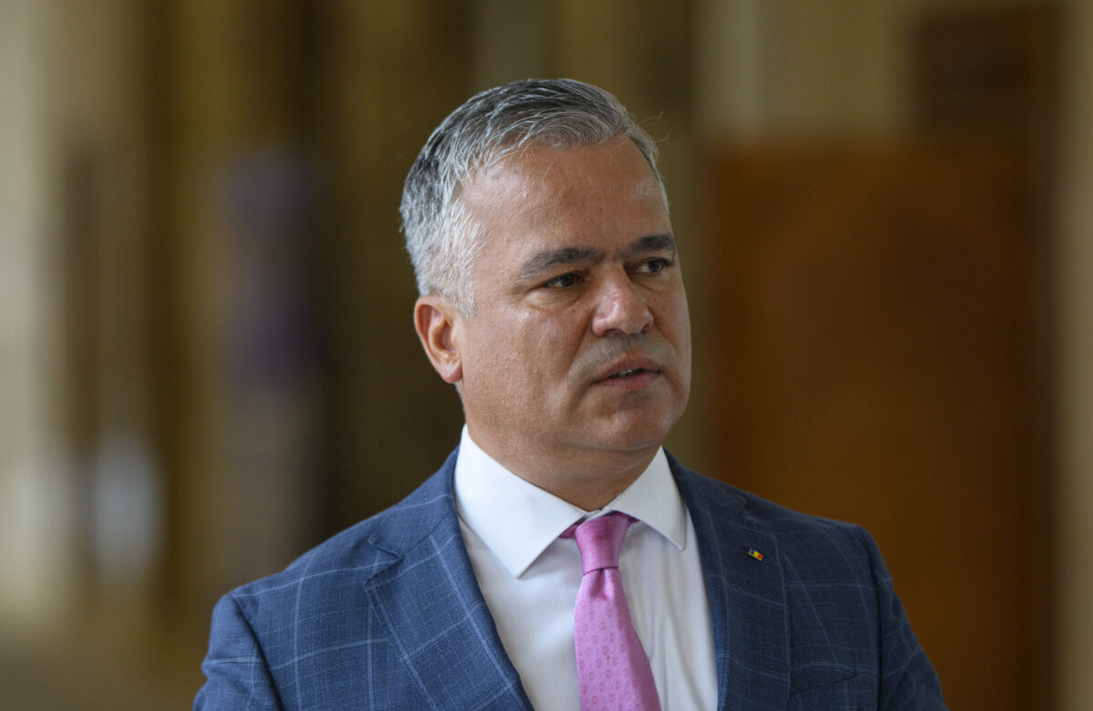 Ce a discutat Adrian Veștea cu Nicușor Dan în ziua întâlnirii de la Vila Lac. Premierul desemnat a dezvăluit de când se știe cu președintele