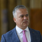 Ce a discutat Adrian Veștea cu Nicușor Dan în ziua întâlnirii de la Vila Lac. Premierul desemnat a dezvăluit de când se știe cu președintele