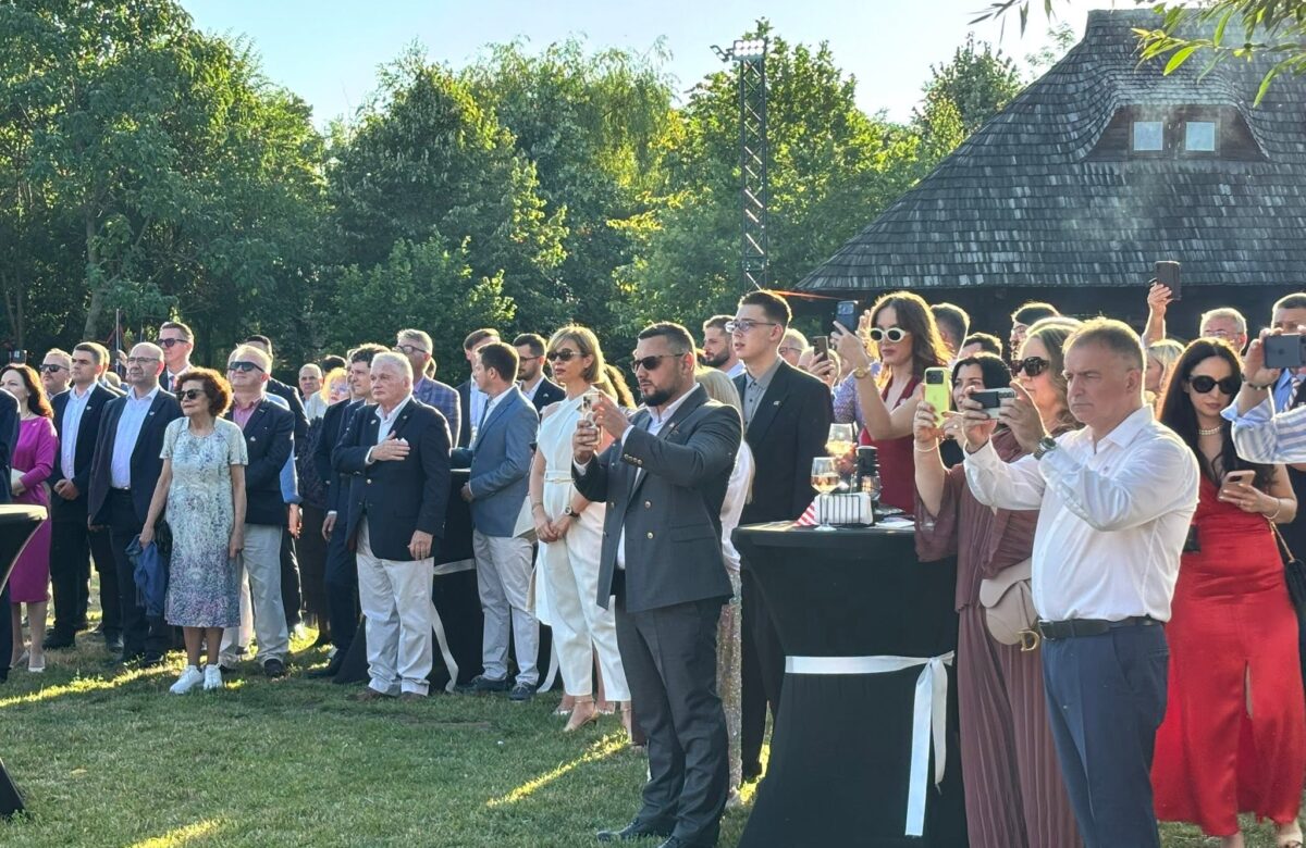 Peste 550 de lideri ai mediului de afaceri, diplomației și societății civile au celebrat la Grădina Snagov 250 de ani de Independență a Statelor Unite