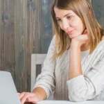 Tinerii români sunt slab pregătiți digital. Țara noastră ocupă penultimul loc în clasament • Newsweek România