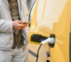 Bateria cu garanție 10 ani sau 1 MILION km. Cine a inventat-o? • Newsweek România