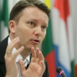 PSD să vină din vacanță și să voteze alături de noi, în sesiune extraordinară, reformele • Newsweek România