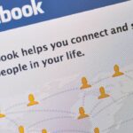 Facebook a picat în România și mai multe țări din lume: conturile de pe desktop și telefoane sunt indisponibile