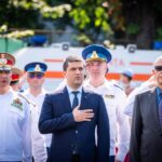 Radu Miruţă, alături de Oana Gheorghiu la Ziua Forţelor Aeriene Române. A fost încadrat de doi şefi de instituţie cercetaţi pentru corupţie
