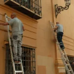 Merită să investești într-o casă veche? Un bărbat a cumpărat una veche de 50 ani și renovarea a costat o avere • Newsweek România