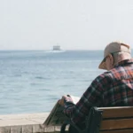 810.000 de pensionari trăiesc cu cel mult 322 de euro. Ce pensie iau românii? • Newsweek România