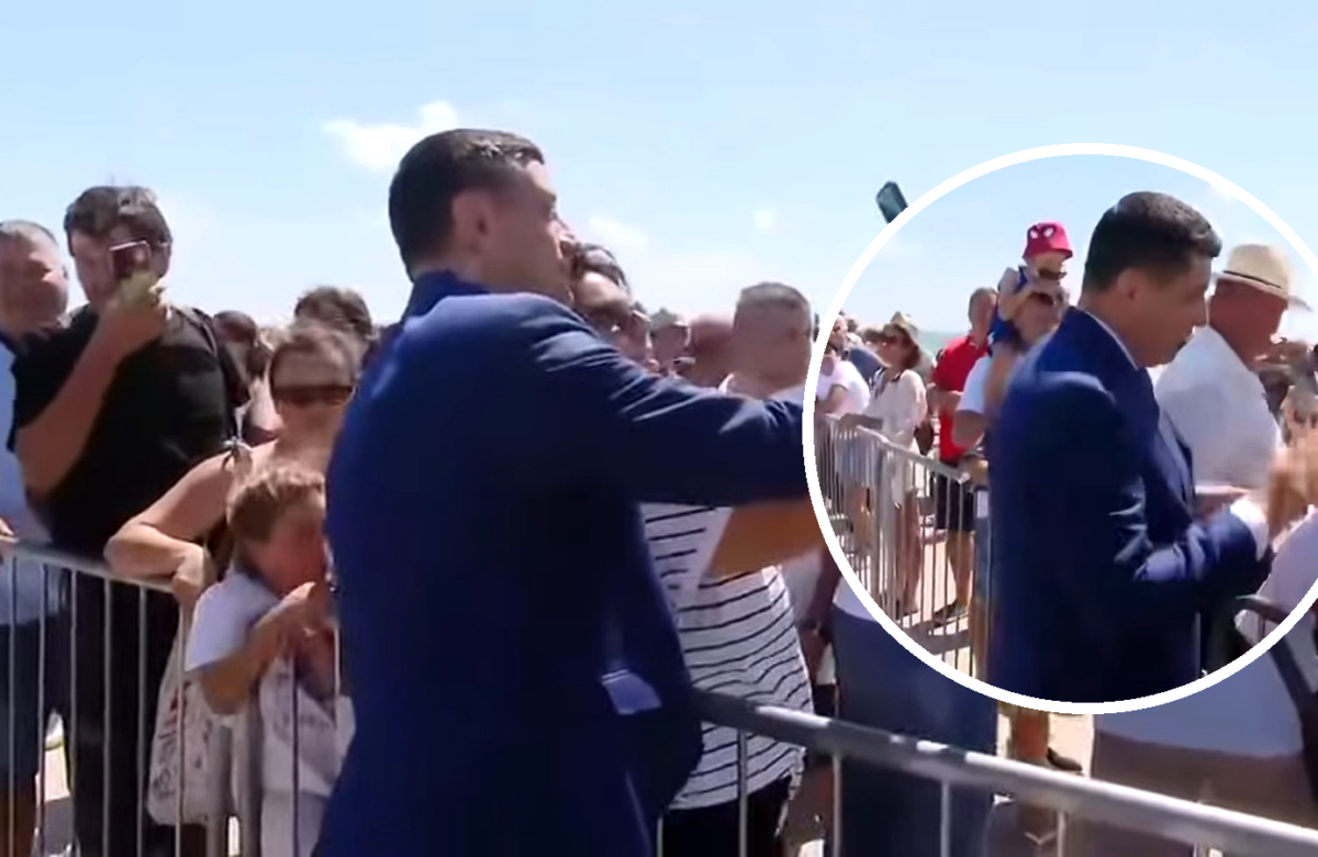 George Simion, de Ziua Marinei. Bolojan a fost huiduit