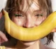 Bananele se coc peste noapte cu un truc simplu. Ce trebuie să pui lângă ele ca să grăbești procesul • Newsweek România