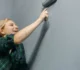 Cele trei culori neutre care ies din tendințe în 2027. Cum îți schimbi locuința fără zugrăveală completă? • Newsweek România