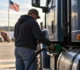 Trump îi cere lui Zelenski să oprească atacurile asupra rafinăriilor din Rusia. Prețurile carburanților cresc • Newsweek România