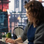 Inteligența artificială are o problemă cu apa. Cum ar putea soarele și vântul să o rezolve? • Newsweek România