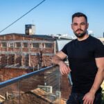 Briedo, AI-ul creat la București care pregătește terenul înainte de discuția cu clientul