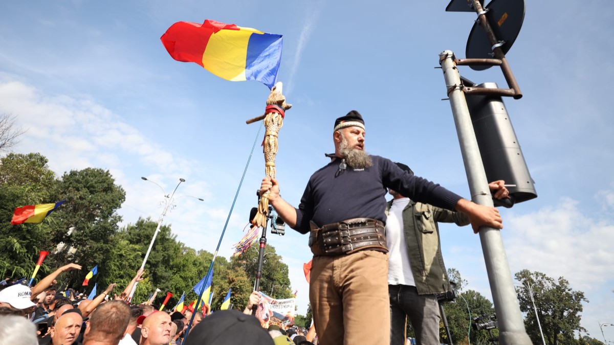 cine au fost agitatorii și ce au descoperit jandarmii în imagini