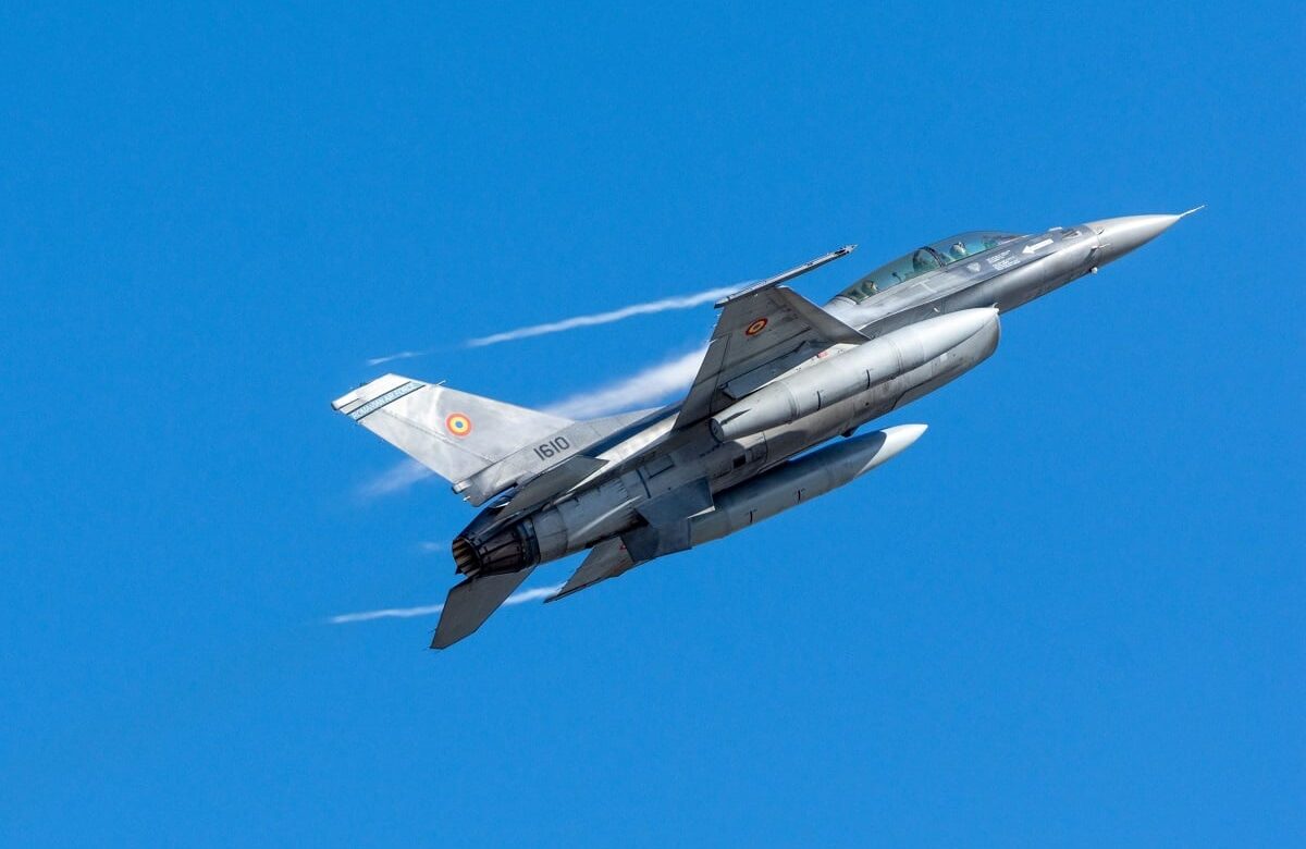 Cât de bun este F-16? Adevărul despre performanțele aeronavelor care apără România