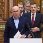 „Când au fost băuți? Când nu au votat legea salarizării sau acum, după ce am pierdut 770 de milioane de euro”