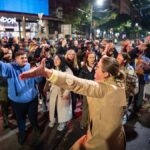 Vucic recunoaște ca a pierdut, zeci de mii de persoane au ieșit să sărbătorească pe străzile din Belgrad