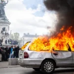 Haos, în Franța! 800.000 de oameni în stradă, ciocniri violente, jafuri, clădiri în flăcări și 1.200 arestări • Newsweek România