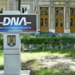 Directorul a recunoscut că a luat șpagă • Newsweek România