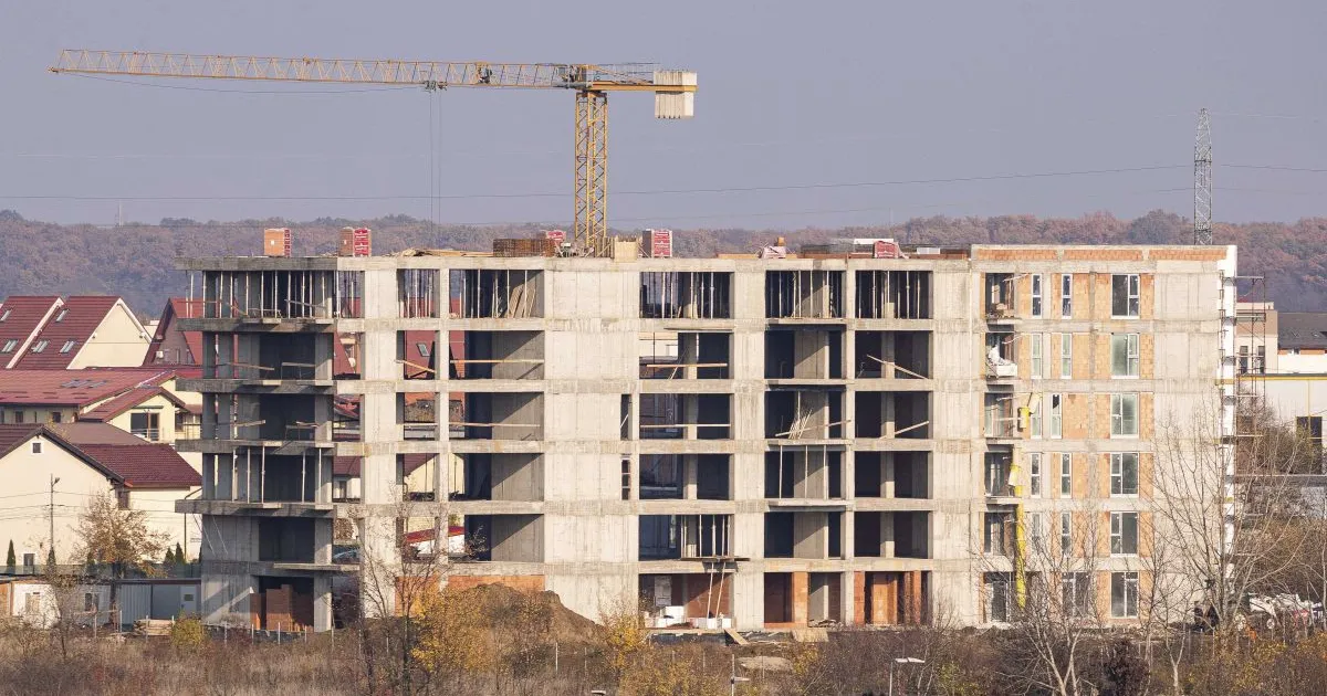 Val nou de scumpiri în România. Managerii din Industrie, Comerț și Construcții anunță prețuri mai mari • Newsweek România
