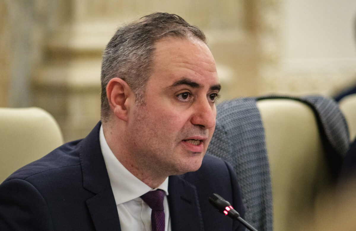 Nazare dă semnale că S&P nu va retrograda România la „junk”
