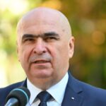 Ilie Bolojan a semnat un acord cu Luca Niculescu până la adoptarea bugetului. Cu o zi în urmă a vorbit de o moțiune de cenzură