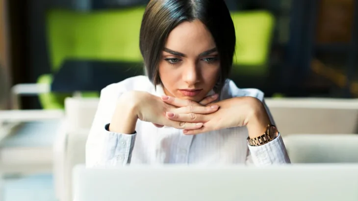 8.000 de angajați, dați afară. Se fac investiții în AI • Newsweek România