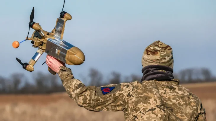 VIDEO Combaterea dronelor Rusiei. Zelenski vrea parteneriat cu europenii. Ucraina a promis deja ajutor Românie • Newsweek România